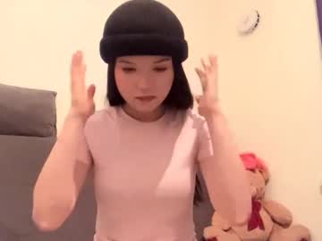 Lucreciatout • shy • 18y • Slovakia • public