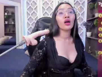 Live cam boy Lucyy_liiu, 25 yrs – Hot Male Cams