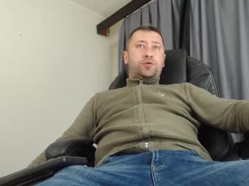 Live cam boy Lukkee30, 39 yrs – Hot Male Cams