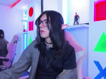 Lullaby_charade • femboy19y • In your dreams ? • public