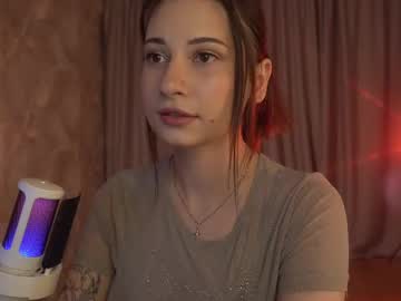 Lumenova live cam profile photo — HD — erotic — age 21 — Kingdom of Far Far Away