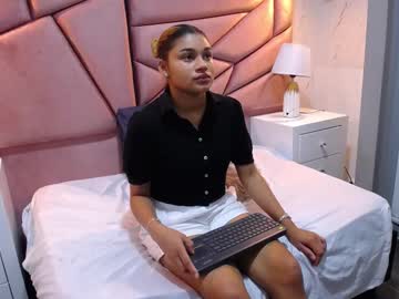 luna_a18 - Free Live Cam Model Online
