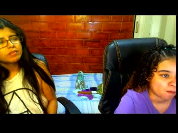 Luna_and_1cinnamongirl_ • bisexual26y • Neverland • public