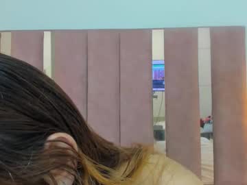 Luna_kassiel • handjob24y • Antioquia, Colombia • public