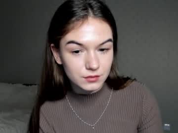 Luna Lust 21 • sexy • 19y • North Holland, The Netherlands • public