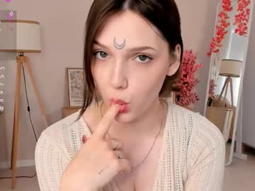 lunabate - Free Live Cam Model Online