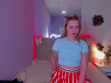 Lunaheadley live cam profile photo — HD — toys — age 23 — Latvia