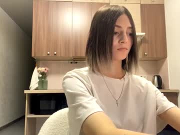 Lurlineoline • 18 • 18y • Montenegro • public