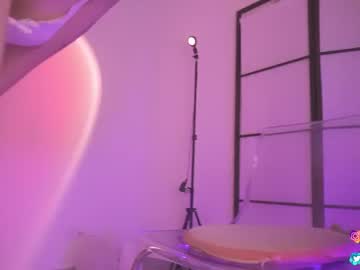 Luu     • deepthroat • 0y • Peachylandia • public