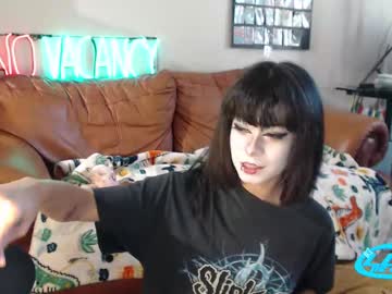 Luxxxthefox • skinny • 31y • Texas, United States • public