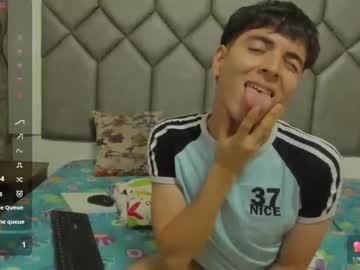 Lyon Hot10 • anal • 21y • Colombia • public