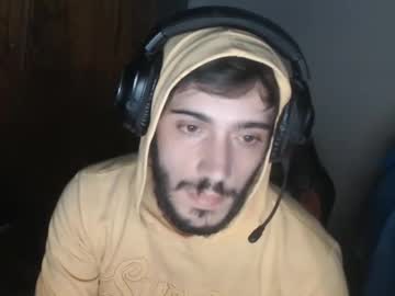 M Eze • hairy • 0y • Buenos Aires, Argentina • public