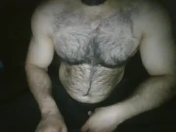 Machoman512 • horny • 35y • Earth • public