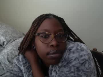 Madamindigo • femdom • United States • public