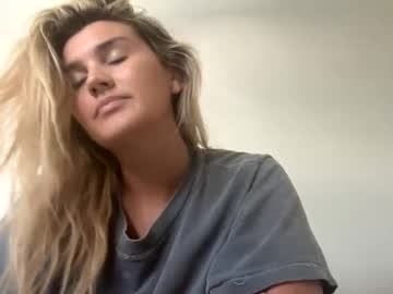 Madisonlubbe2 • blondes • 0y • California, United States • public