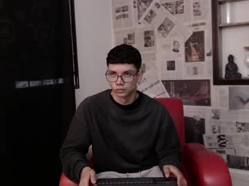 magic_boy01 - Free Live Cam Model Online