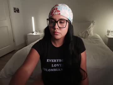 Maiiaa  • petite • 23y • In your heart ?? • public