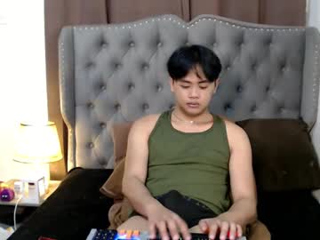 manhattan_men18 - Live Cam Model Online on Ted's Cam Directory