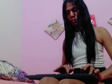 Manolo King • mistress • 0y • Antioquia, Colombia • public