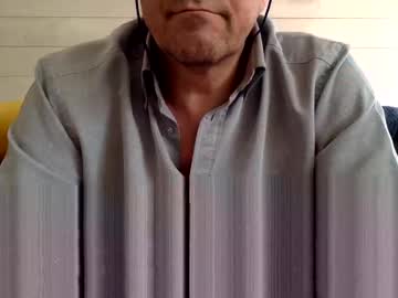 Manpower2012 • french • 52y • France • public