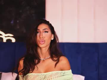 Marisa Devone • new • 23y • Romania • public