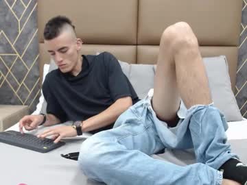 Master Chy5 • bigcock • 20y • COLOMBIAN BOY • public