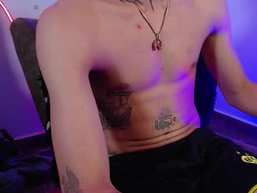 Live cam boy Master_lucian, 23 yrs – Hot Male Cams
