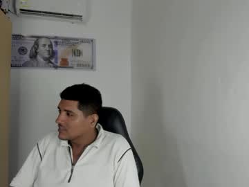 Live cam boy Mastercash_leather420 – Hot Male Cams