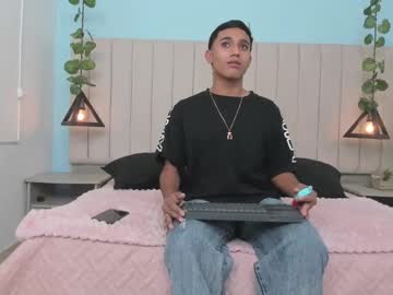 Live cam boy Matthieu_gimenex, 18 yrs – Hot Male Cams