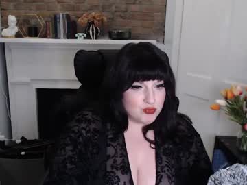 Maximarilith • mommy • 32y • Eastern Time • public