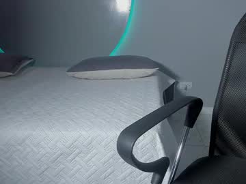 Live cam boy Maximussteel_, 24 yrs – Hot Gay Cams