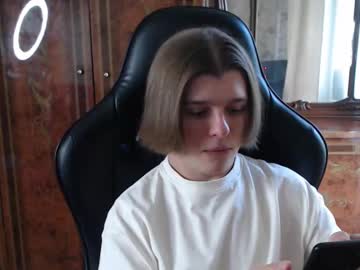 maxplay18 - Free Live Cam Model Online