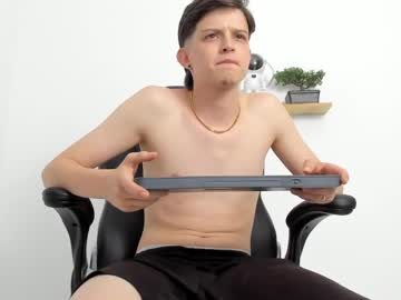 maxx_rogers - Live Cam Model Online on Ted's Cam Directory