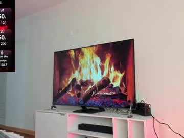 Maya  Fox • latina • 23y • In your dream • public