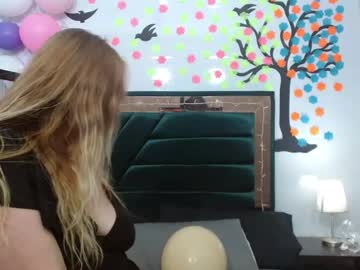 megan_owwen - Live Cam Model Online on Ted's Cam Directory