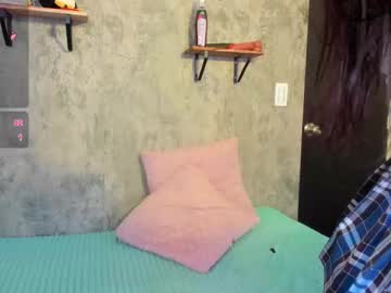 Megan Xoxo1 • bigass • 20y • far far away • public