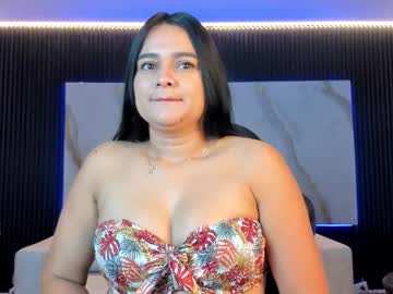 Megancoxx  • bigass • 0y • In your dreams • public