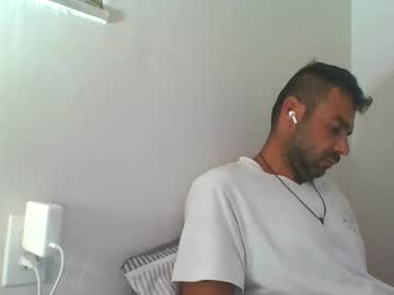 Mercedes190d • handsome • 43y • FL Florida • public