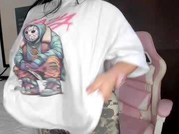 Merchury  • tits • 21y • ask me • public