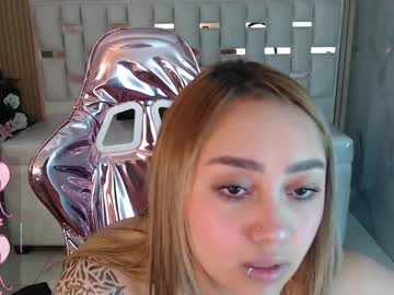 Merloth Sub • bigboobs • 0y • In your dreams ? • public