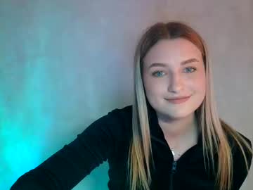 Live cam boy Mia_moon27, 19 yrs – Hot Male Cams