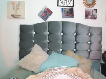 Mia Pink19 • hairypussy • 21y • Colombia • public