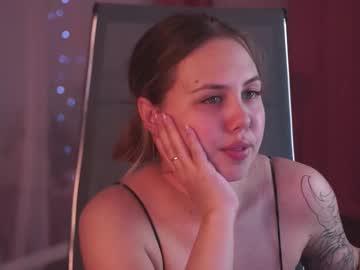 Miarid • nonude • 26y • neighboring kingdom • public