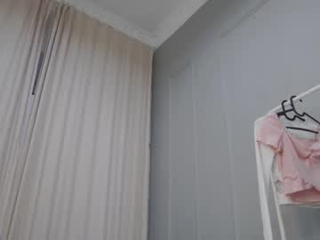 Michelle  Cute • skinny • 18y • Latvia • public