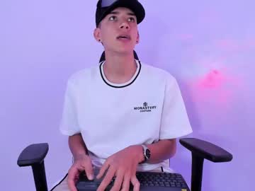 Miguel Cagee • 18 • 0y • medellin • public