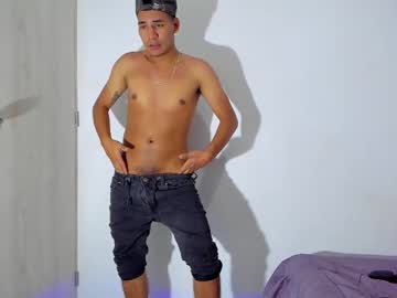 Live cam boy Mike__cute, 24 yrs – Hot Male Cams