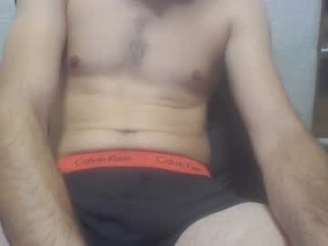 Live cam boy Mikecb_ – Hot Male Cams