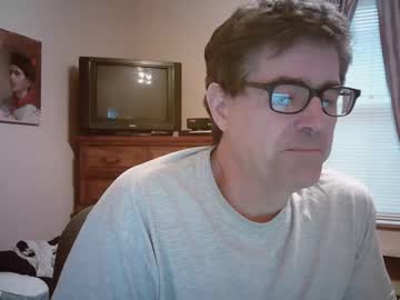 Mikewulds • cum • 46y • Fuckintown  New Yawk • public