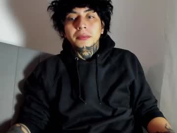 Live cam boy Mikeysloan, 25 yrs – Hot Male Cams