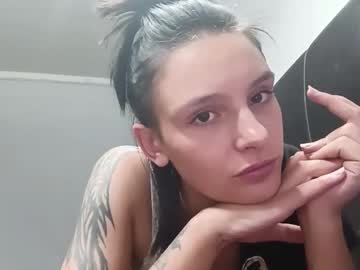 Milaki11a • young • 19y • Bavaria, Germany • private